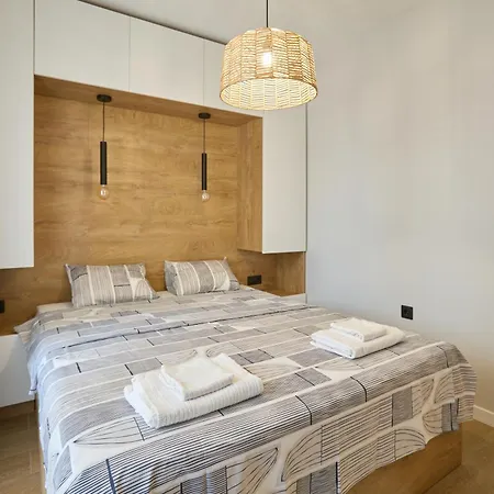 South Primorsko, Family With Terrace And Free Parking * Primorsko